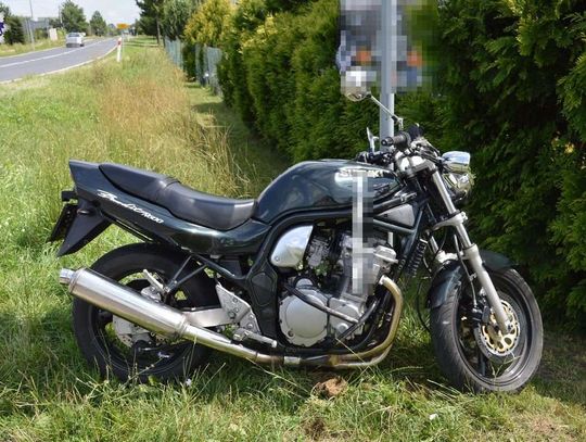 Lubelskie: 33-latek stracił panowanie nad suzuki. Uderzył motocyklem w znak drogowy