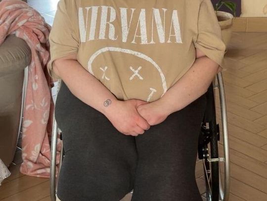 Ania Jurkowska potrzebuje łóżka rehabilitacyjnego i podnośnika