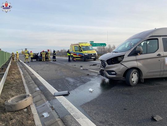 Areszt dla kierowcy busa za tragiczny wypadek na S12. Usłyszał dwa zarzuty