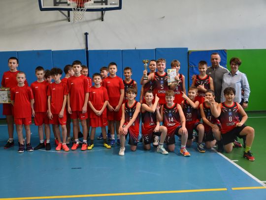 Awans i puchar dla Konstantynowa