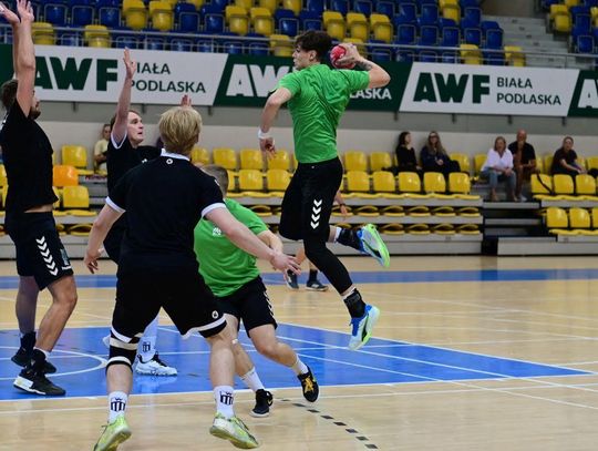 AZS trzeci w Warszawie