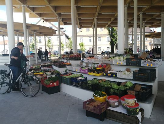 „Babski rynek” w nowej odsłonie. Na targowisko wrócili handlujący