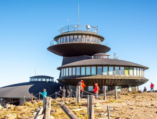 Bardzo zły sezon nad morzem i w górach. Przez drożyznę?
