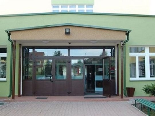 Biała Podlaska: Bakteria coli odcięła szkołę od wody. Sytuacja jest już w normie