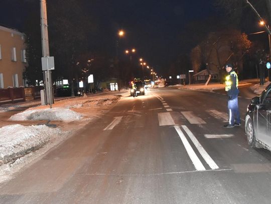 BIAŁA PODLASKA: Dacia najechała na Forda przed przejściem drogowym