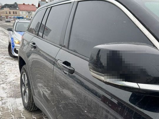 Biała Podlaska. Dostał mandat za zbyt ciemne szyby