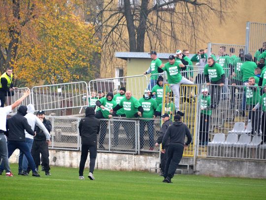 Biała Podlaska: Konfrontacja kiboli na stadionie. Interweniowała policja