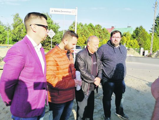 Biała Podlaska: Mieszkańcy chcą szybszej budowy chodników