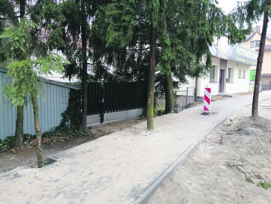 Biała Podlaska: Naprawianie poprzez wycinanie