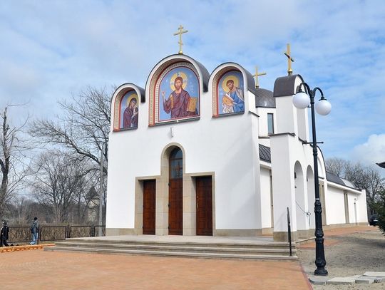 Biała Podlaska: Okradziono cerkiew i zbezczeszczono jej ołtarz