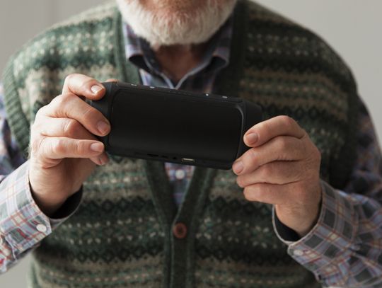 Biała Podlaska. Oszust udawał znanego polityka. 84-latek stracił oszczędności życia Biała Podlaska. Oszust udawał znanego polityka. 84-latek stracił oszczędności życia