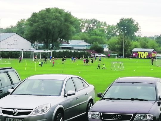 Biała Podlaska: Parkingu jak nie było, tak nie ma