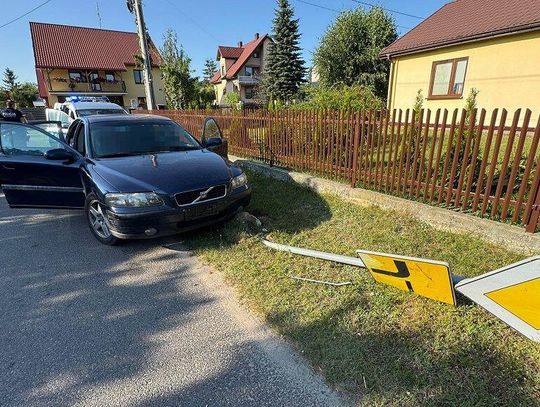 Biała Podlaska. Pościg za kierowcą volvo. W aucie nieletnia pasażerka z amfetaminą