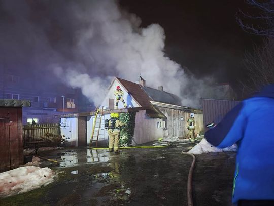 Biała Podlaska. Pożar budynku przy stacji benzynowej [ZDJĘCIA]