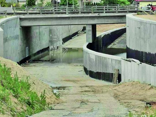 Biała Podlaska: Prace przy tunelu znów stanęły