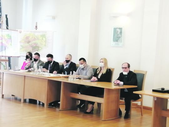 Biała Podlaska: Sesja jak komisja śledcza