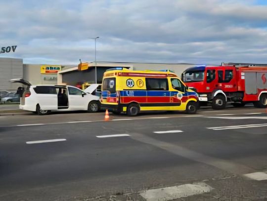 Biała Podlaska. Zderzenie aut na ul. Sidorskiej [ZDJĘCIA]