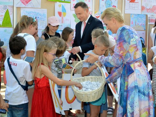 Biała Podlaska: Życzenia i prezenty od prezydenckiej pary [GALERIA]