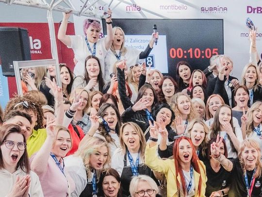 Bialczanka biła rekord Guinnessa w koloryzacji