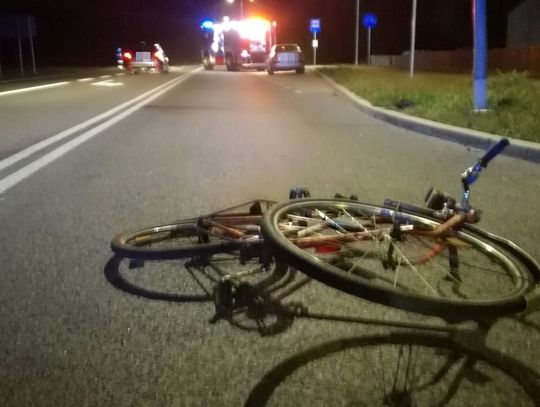 Cysterna zderzyła się z cyklistą. Lądował śmigłowiec