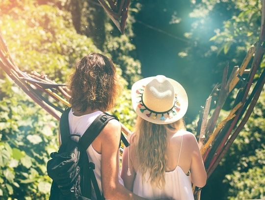 Czas na trekking – optymalne buty dla wytrwałych piechurów