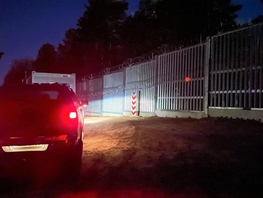 Czekał w BMW w Piszczacu. Kurier imigrantów usłyszał wyrok wyrok sąd rejonowy biała podlaska imigrancki migranci przewóz kurier bmw piszczac
