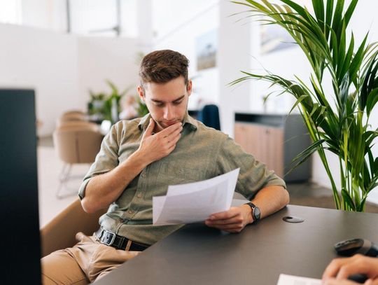 Czym jest zwolnienie dyscyplinarne i jakie konsekwencje za sobą niesie?