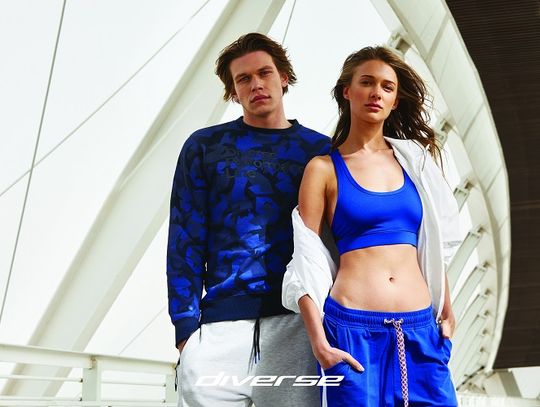 Damskie dresy - nie tylko do adidasów