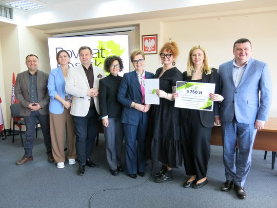 Dotacje dla organizacji pozarządowych. Powiat łosicki dzieli fundusze