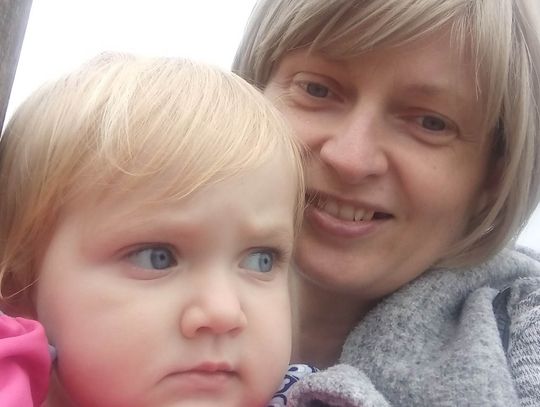 Ela walczy z rakiem. Na szczęście może liczyć na wsparcie społeczności