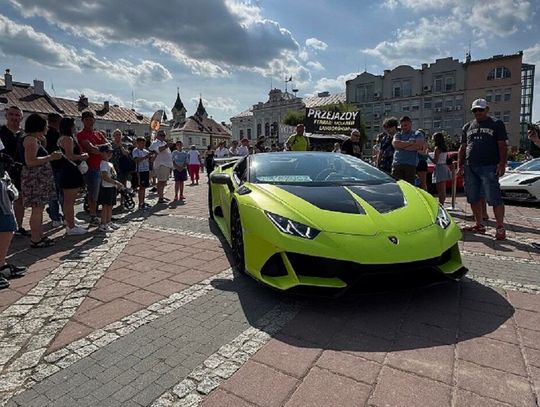 Ferrari i Lamborghini zagoszczą w Białej Podlaskiej