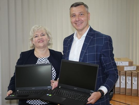 Gmina Komarówka Podlaska: Szkoły wyposażone w laptopy