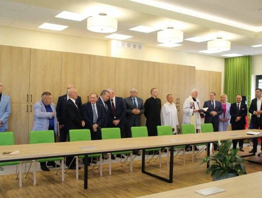 Gmina Konstantynów: Oddanie do użytku urzędu gminy