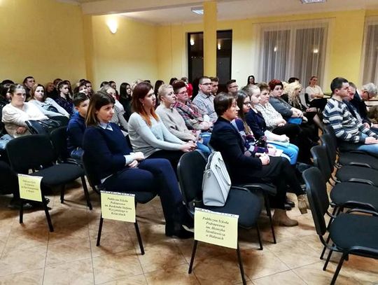 Gmina Międzyrzec Podlaski: Samorządowcy i nauczyciele debatowali o oświacie