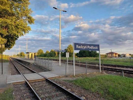 GMINA RADZYŃ PODLASKI: Dojazd do stacji kolejowej wreszcie w modernizacji
