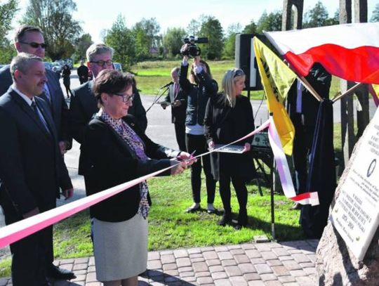 Gmina Sławatycze: Odsłonięto tablicę pamiątkową w Mościcach