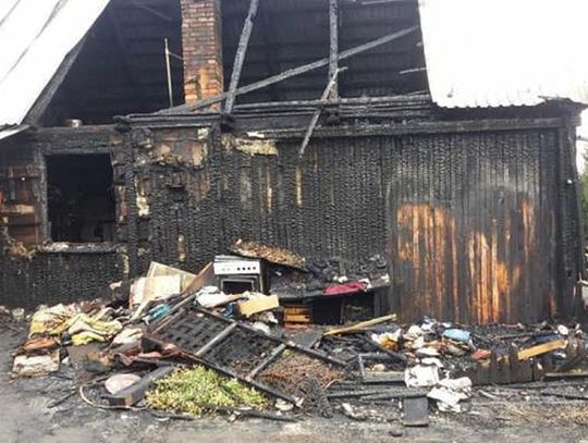 Gmina Tuczna: Uciekli z płonącego domu. Stracili wszystko