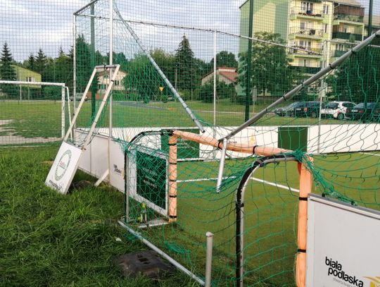 Golbox ciągle uszkodzony. Boisko oddano zaledwie 3 miesiące temu