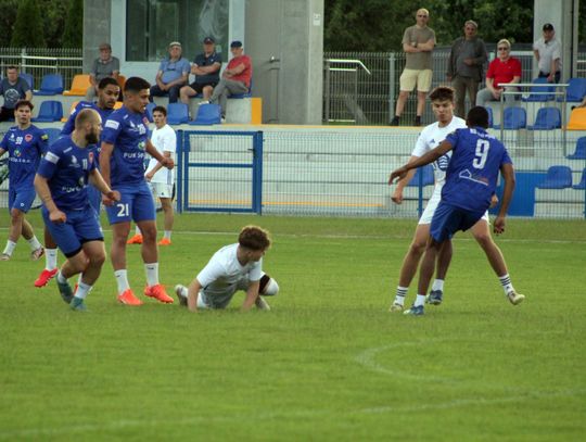 Huragan ograny przez beniaminka