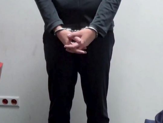 Ile kosztuje sprowadzenie do Polski pana w klapkach?