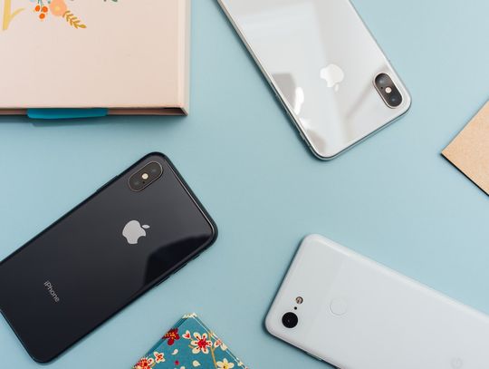 iPhone. Gdzie kupić taniej i jak kompleksowo o niego zadbać?