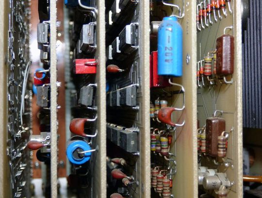 Jak i po czym poznać dobrą płytę główną Intel