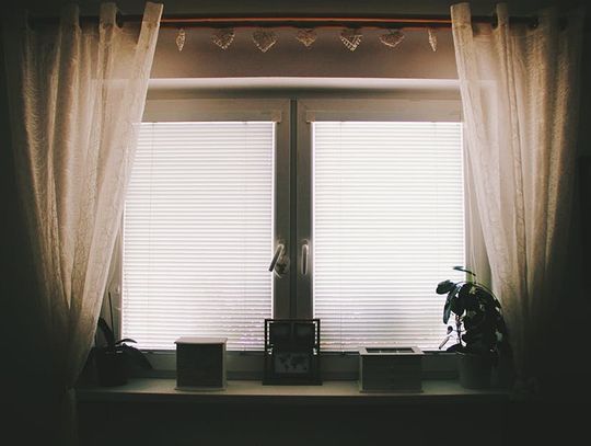 Jak wykorzystać rzepy samoprzylepne w domu?