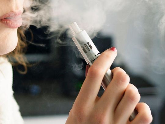 Już nie zapalisz, gdzie chcesz. E-papierosy tak jak normalne