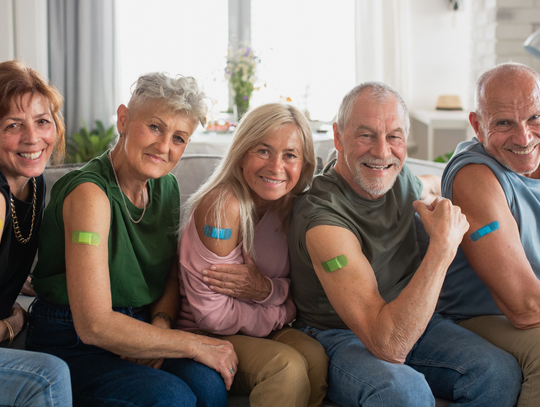 Karty szczepień pod lupą sanepidu