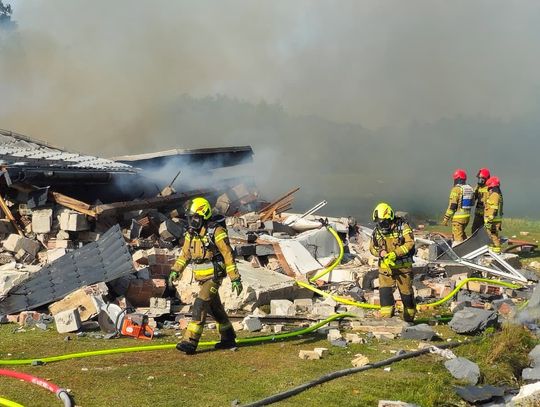 Katastrofa budowlana w miejscowości Miłków-Kolonia. Pod gruzami znaleziono ciało mężczyzny