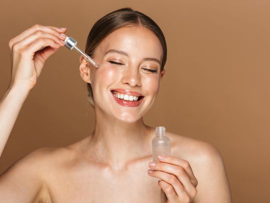 Kiedy warto stosować serum z niacynamidem?