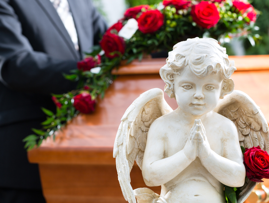 Na cmentarzach nie można pobierać takich opłat!