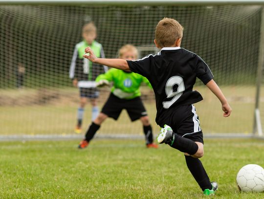 Kolonie dla chłopców: przewodnik dla rodziców i dzieci