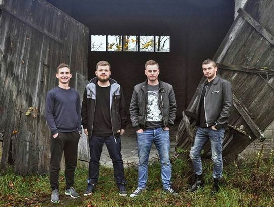 Koniec Listopada - polski punk rock wiecznie żywy